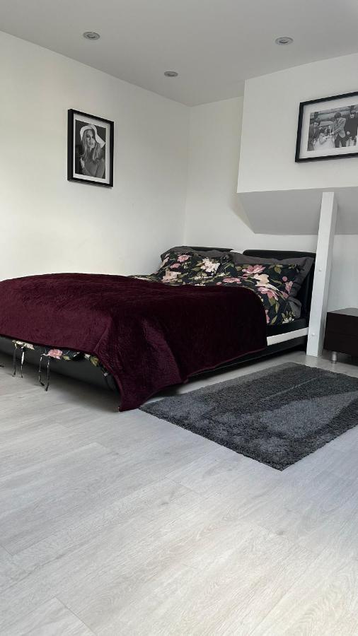 Stunning New 1 Bedroom Apartment Londres Exterior foto